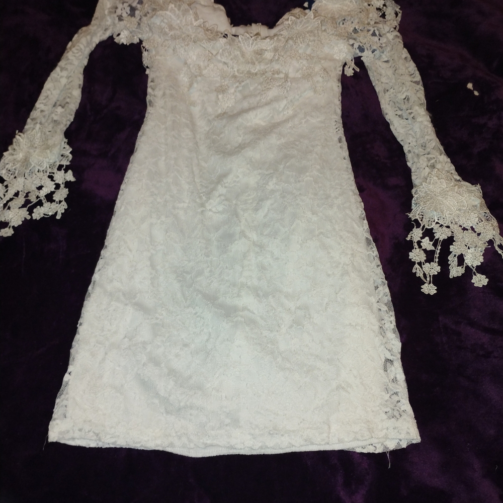 SHEIN White Sheath Wedding Dress with Bell Sleeves